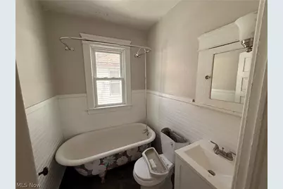 10922 Tacoma Avenue, Loveland, OH 44108 - Photo 9