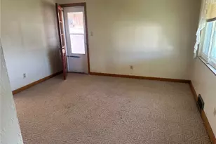 2407 36th St, Parkersburg, WV 26104 - Photo 7