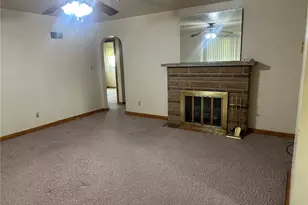 2407 36th St, Parkersburg, WV 26104 - Photo 5