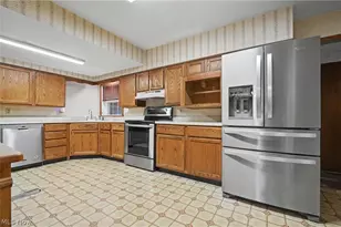 125 Callahan Rd, Canfield, OH 44406 - Photo 9