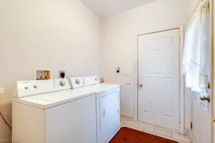 156 Penrose Ct, Elyria, OH 44035 - Photo 27