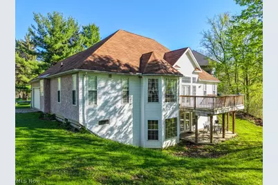 156 Penrose Court, Elyria, OH 44035 - Photo 5