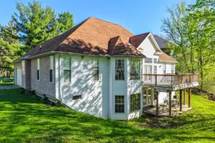156 Penrose Ct, Elyria, OH 44035 - Photo 5