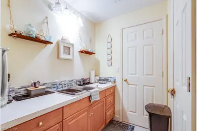156 Penrose Court, Elyria, OH 44035 - Photo 45