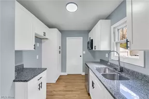 1401 E 219th St, Euclid, OH 44117 - Photo 11