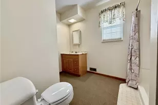 1181 Clement Ave, Belpre, OH 45714 - Photo 21