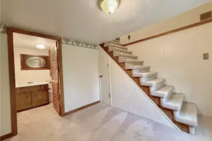 1181 Clement Ave, Belpre, OH 45714 - Photo 17