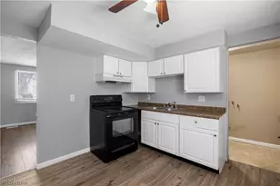 1627 E 33rd St, Lorain, OH 44055 - Photo 9
