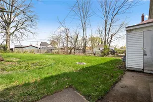 1627 E 33rd St, Lorain, OH 44055 - Photo 35
