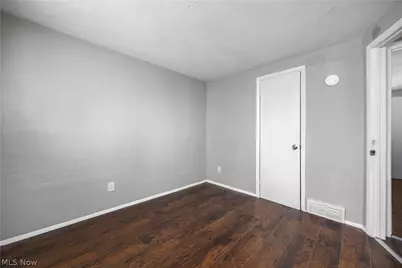 1627 E 33rd Street, Lorain, OH 44055 - Photo 15