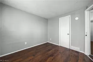 1627 E 33rd St, Lorain, OH 44055 - Photo 15