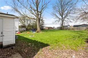 1627 E 33rd St, Lorain, OH 44055 - Photo 39