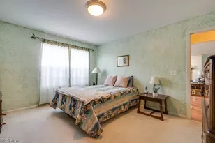 7559 Chandler Ct, Sagamore Hills, OH 44067 - Photo 17