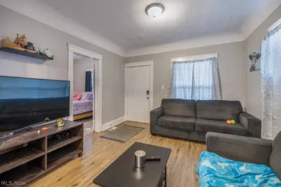 3152 W 68th Street, Loveland, OH 44102 - Photo 5