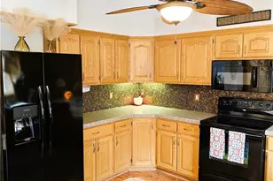8420 Hunting Dr, North Royalton, OH 44133 - Photo 3