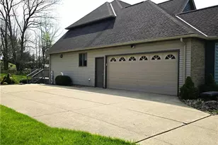 8420 Hunting Dr, North Royalton, OH 44133 - Photo 25
