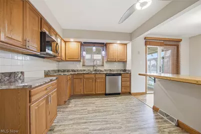 6033 Sweet Birch Drive, Huber Heights, OH 44146 - Photo 23