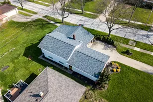 6033 Sweet Birch Dr, Huber Heights, OH 44146 - Photo 9