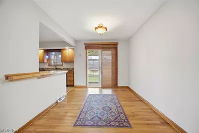 6033 Sweet Birch Drive, Huber Heights, OH 44146 - Photo 17