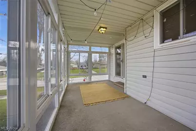 6033 Sweet Birch Drive, Huber Heights, OH 44146 - Photo 21