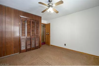 8409 Wainstead Drive, Parma, OH 44129 - Photo 23