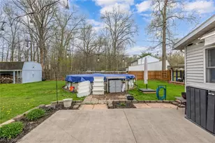 547 Cove Beach Ave, Sheffield Lake, OH 44054 - Photo 35