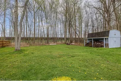 547 Cove Beach Avenue, Sheffield Lake, OH 44054 - Photo 39