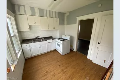 2901 E 121st Street, Loveland, OH 44120 - Photo 3