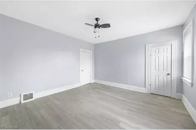 2597 W 15th Street, Loveland, OH 44113 - Photo 17