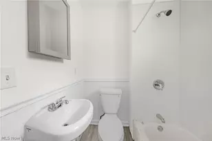 2597 W 15th St, Loveland, OH 44113 - Photo 25