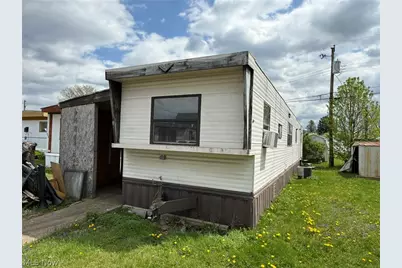 610 Karen Avenue NW, New Philadelphia, OH 44663 - Photo 1