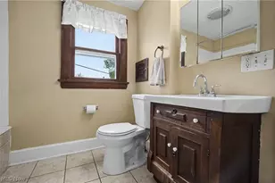 2782 Oakwood Dr, Cuyahoga Falls, OH 44221 - Photo 23