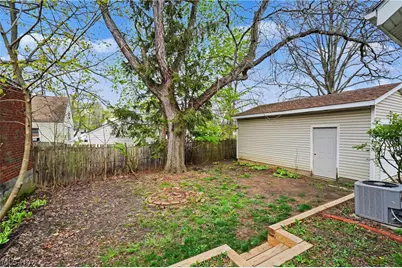 2782 Oakwood Drive, Cuyahoga Falls, OH 44221 - Photo 33
