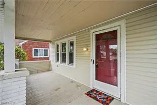 2782 Oakwood Dr, Cuyahoga Falls, OH 44221 - Photo 25