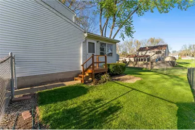 2085 Woodland Trace Street, Austintown, OH 44515 - Photo 35