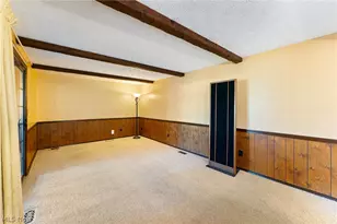 2085 Woodland Trace St, Austintown, OH 44515 - Photo 15