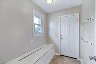7130 Mill Creek Blvd, Youngstown, OH 44512 - Photo 15