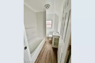 152 Garvin Avenue, Elyria, OH 44035 - Photo 17