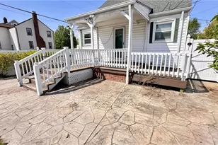 275 E 210th St, Euclid, OH 44123 - Photo 5