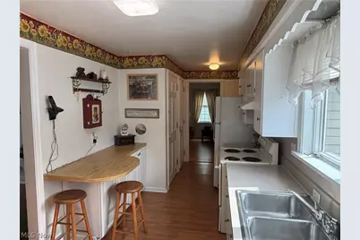 365 Genesee Avenue NE, Warren, OH 44483 - Photo 17