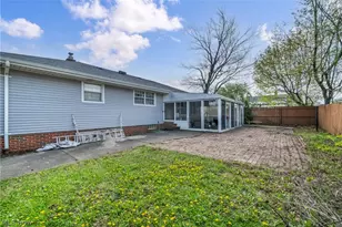 7504 Skylark Dr, Parma, OH 44130 - Photo 21