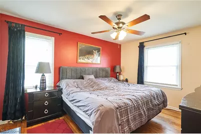 13203 Woodward Boulevard, Garfield Heights, OH 44125 - Photo 9