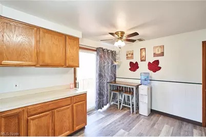 13203 Woodward Boulevard, Garfield Heights, OH 44125 - Photo 5
