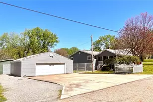 4222 Central Ave, Austintown, OH 44515 - Photo 3
