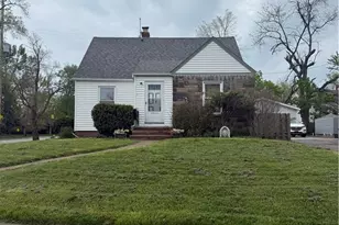 18011 Windward Rd, Loveland, OH 44119 - Photo 1