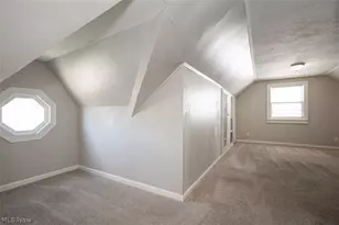 20770 Morris Ave, Euclid, OH 44123 - Photo 27