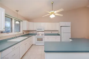 521 Wilcox Ln, Austintown, OH 44515 - Photo 11