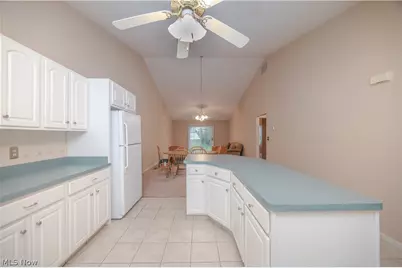521 Wilcox Lane #B, Austintown, OH 44515 - Photo 13