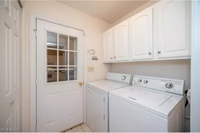 521 Wilcox Lane #B, Austintown, OH 44515 - Photo 27