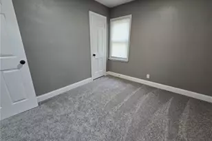 2044 N Green Rd, Loveland, OH 44121 - Photo 11